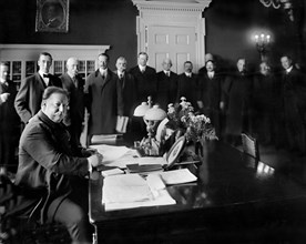 U.S. President William Howard Taft Signing Bill Making New Mexico the 47th State of the Union, Washington, D.C., USA, Photograph by Harris & Ewing, February 14, 1912