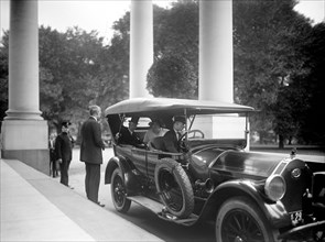 Former U.S. President Woodrow Wilson and Edith Wilson arriving at White House, Washington, D.C., USA, National Photo Company, August 1923