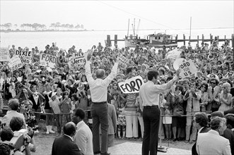 U.S. President Gerald Ford waving to Crowd at  Campaign Stop, Biloxi, Mississippi, USA, photograph by Thomas J. O'Halloran, September 1976