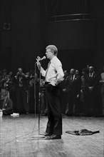 Democratic Presidential Nominee Jimmy Carter speaking to Crowd at College Campaign Stop, Brooklyn, New York, USA, photograph by Thomas J. O'Halloran, September 1976