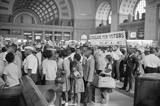 Marchers arriving at Union Station for the March on Washington, Washington, D.C., USA, photograph by Marion S. Trikosko, August 28, 1963