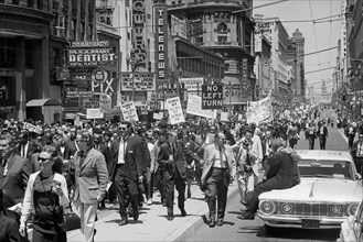 Civil Rights and Anti-Barry Goldwater Parade on eve of Republican National Convention, San Francisco, California, USA, photograph by Warren K. Leffler, July 12, 1964