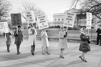 Group of Union Postal Workers Picketing outside White House, Washington, D.C., USA, photograph by Thomas J. O'Halloran, December 1969