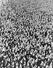 crowd, Armistice Day, World War II, 1945, historical, London,