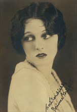 Corinne Griffith, woman, actress, celebrity, entertainment, historical,