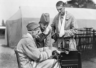 Three Injured American Soldiers enjoying Cigarettes and Music at American Military Hospital No. 5