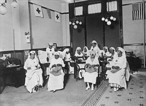 African-American Women in the Hospital Garments' Class of Branch no. 6 of the New Orleans Chapter