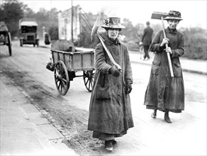 Women Workers in Street during World War I