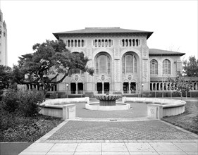 Cecil H. Green Library (originally Stanford University Library)