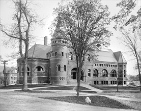 Wilson Library, Dartmouth College, 1900