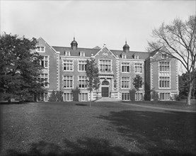 Rockefeller Hall, Vassar College, 1904