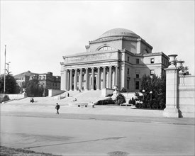 Low Library, Columbia University, 1901