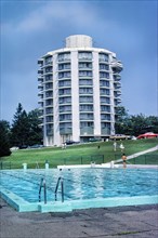 Nevele Hotel and Pool, Wawarsing, 1977