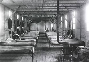 Interior View, Ward A. Influenza, 1914-1918