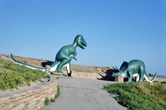 Tyrannosaurus and Triceratops, Dinosaur Park