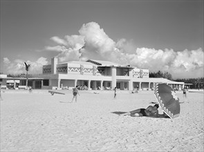 Lido Beach Casino
