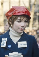 Shirley MacLaine, actress, celebrity, entertainment, historical,
