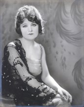 Betty Ross Clarke, woman, actress, celebrity, entertainment, historical,