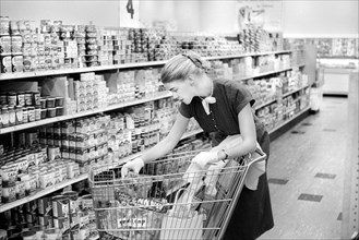 Woman shopping in Supermarket