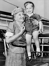 Helen Keller with two-year-old Donald Hart