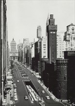 Park Avenue at East 33rd Street looking North to Grand Central Terminal and Helmsley Building