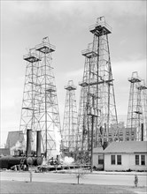 Drilling operations and derricks, Kilgore, Texas, USA, Russell Lee, U.S. Farm Security