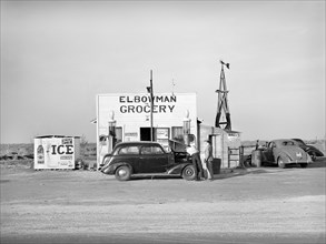 Grocery store and filling station in the high plains. Dawson County, Texas, USA, Russell Lee, U.S.