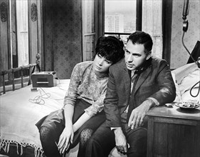 Shirley MacLaine, Alan Arkin, on-set of the film, "Woman Times Seven", Embassy Pictures, 1967