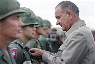 U.S. President Lyndon B. Johnson awarding Distinguished Service Cross to First Lieutenant Marty A.