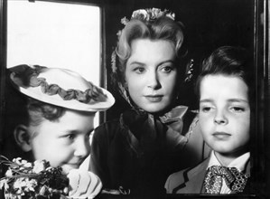 Pamela Franklin, Deborah Kerr, Martin Stephens, on-set of the film, "The Innocents", 20th