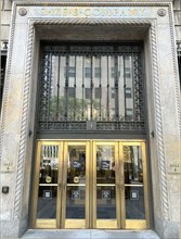 Saks Fifth Avenue Department Store, building exterior, entrance, Fifth Avenue, New York City, New