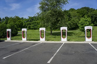 Tesla electric vehicle charging stations, Connecticut, USA