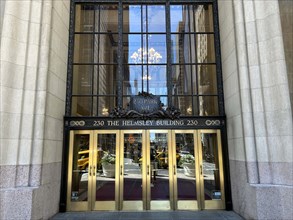 Helmsley Building, building entrance, 230 Park Avenue, New York City, New York, USA