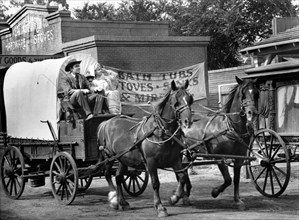 Henry Fonda, Jean-Michel Michenaud, Joanne Woodward, on-set of the western film, "A Big Hand For