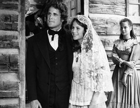 Ben Murphy (left), Glynnis O'Connor (center),  Susan Swift (right), on-set of the western TV