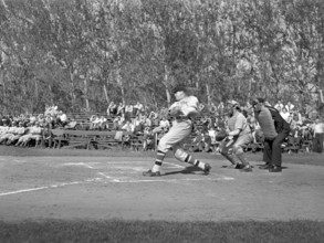 Iowa State versus Nebraska, college baseball game, Ames, Iowa, Jack Delano, U.S. Farm Security