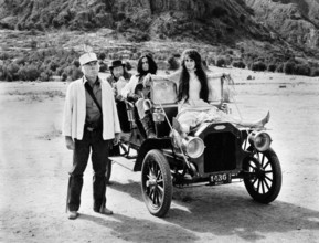 Lee Marvin, Strother Martin, Oliver Reed, Elizabeth Ashley, on-set of the western film, "The Great