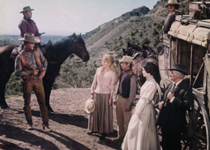 David Canary, Cameron Mitchell, Margaret Blye, Peter Lazer, Barbara Rush, Fredric March, on-set of