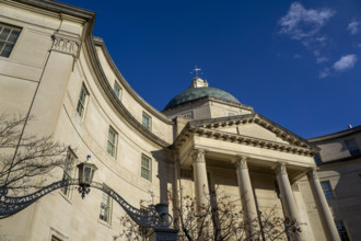 Sterling Hall of Medicine, building exterior, low angle view, Yale University School of Medicine,