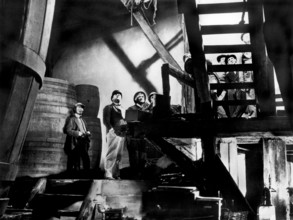 Scene from the German musical film, "The Threepenny Opera", German title: "Die 3 Groschen-Oper",