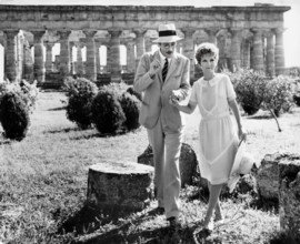 Peter O'Toole, Petula Clark, on-set of the film, "Goodbye, Mr. Chips", MGM, 1969