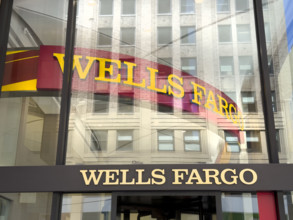 Wells Fargo bank office, Manhattan, New York City