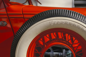 Petersen Automotive Museum, Los Angeles