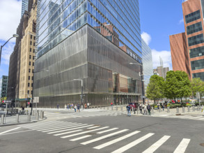 7 World Trade Center and street scene, New York City