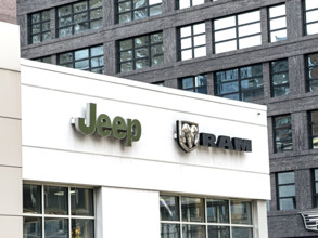 Jeep and Ram showrooms, Manhattan, New York City