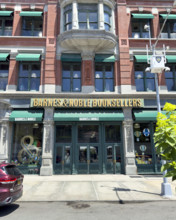 Barnes & Noble Booksellers, building exterior, West 17th Street, Manhattan, New York City, New