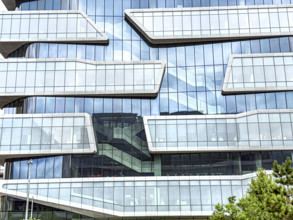 Henry R. Kravis Hall, building exterior, Columbia University Business School, Columbia University,