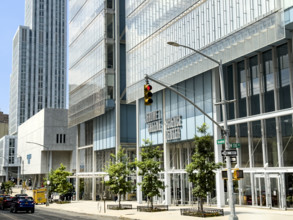 Jerome L. Greene Science Center, building exterior and street scene, Columbia University,