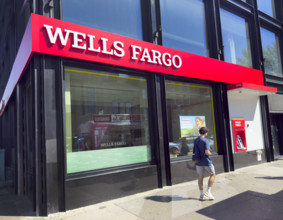 Wells Fargo retail bank, building exterior, 8th Avenue and 14th Street, Chelsea, Manhattan, New