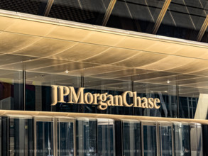 JPMorgan Chase Building, building exterior entrance detail, 270 Park Avenue, Manhattan, New York